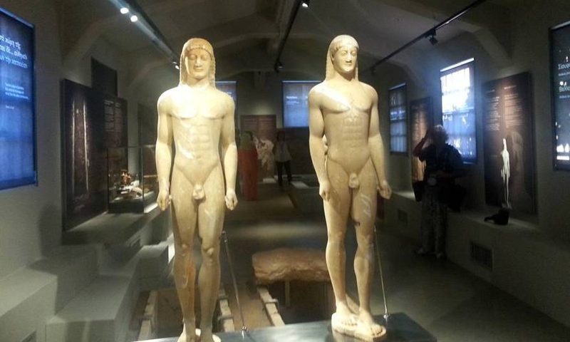 10_Κούροι---kouroi_3